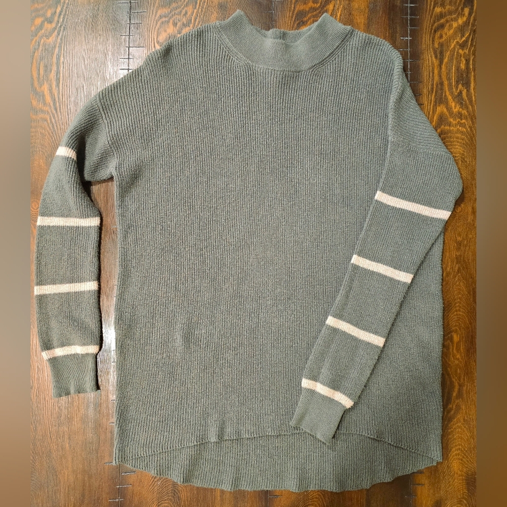 American Eagle Oversized Knit Sweater